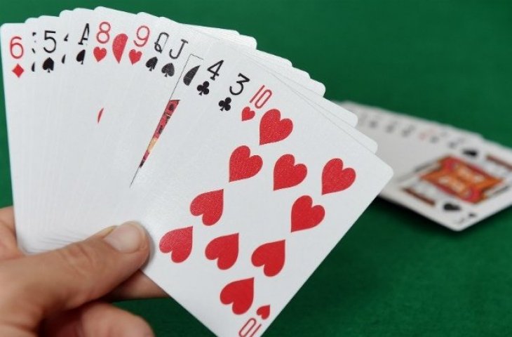 Permainan Bridge Atau Kartu Yang Resmi