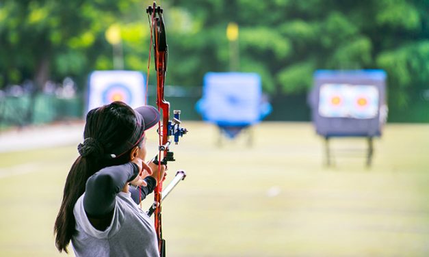 Kegiatan Memanah Atau Olahraga Yang Butuh Fokus