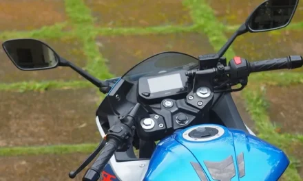 Penggerak Dan Pengarah Tujuan Kendaraan Bermotor