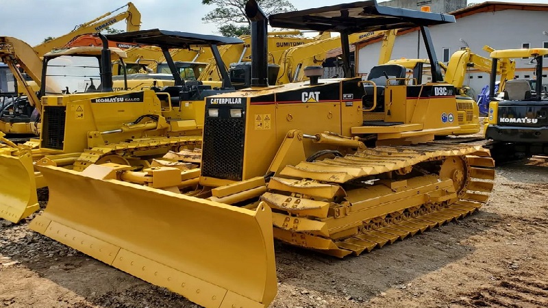 Peralatan Besar Bulldozer Kendaraan Pengangkut Barang