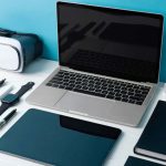 Perangkat Kecil Elektronik Gadget Sangat Di Butuhkan