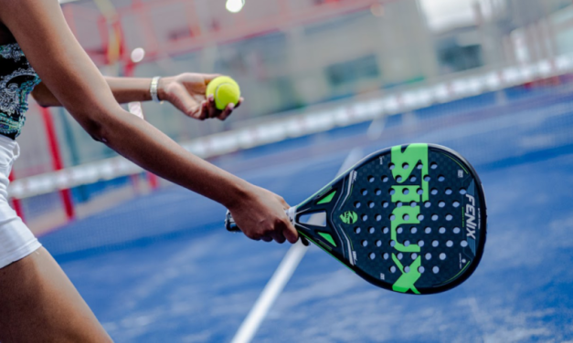 Olahraga Populer Padel Permainan Dengan Pemukul Raket