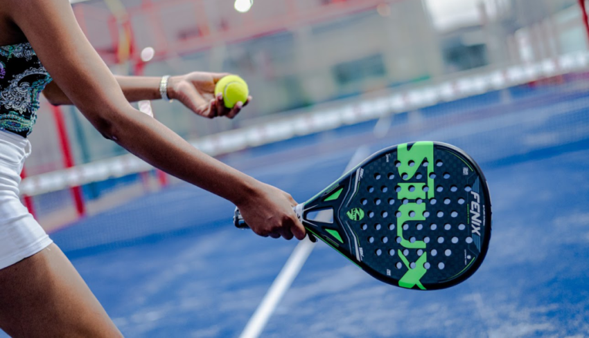 Olahraga Populer Padel Permainan Dengan Pemukul Raket