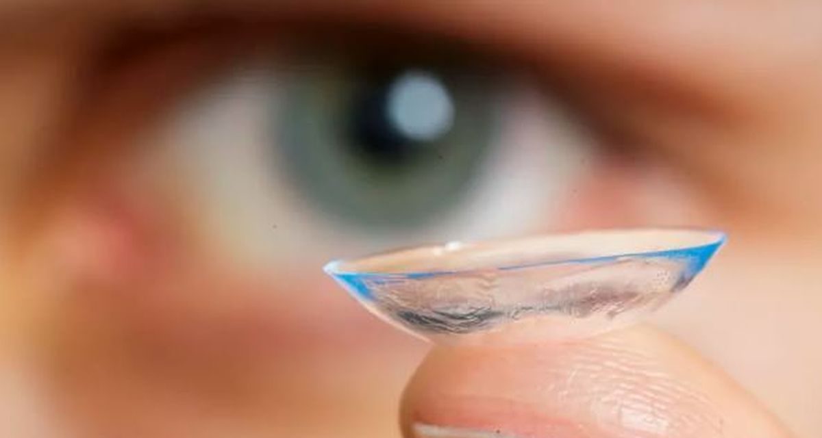 Penggunaan Kontak Lens Atau Softlens Untuk Mata
