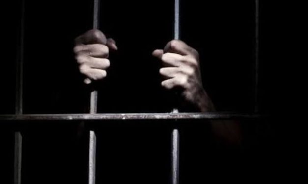 Penahanan Para Tersangka Berbagai Kasus Di Lakukan