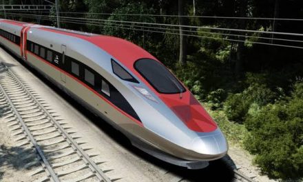 Transpostasi Umum Kereta Dengan Banyak Sekali Pengguna