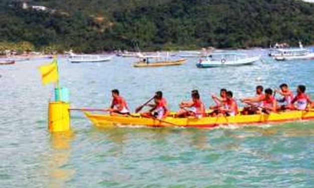 Kendaraan Tradisional Sampan Sebagai Transportasi Air
