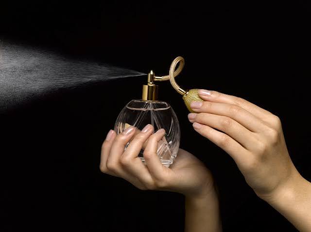 Wewangian Parfume Untuk Keharuman Tubuh Seseorang