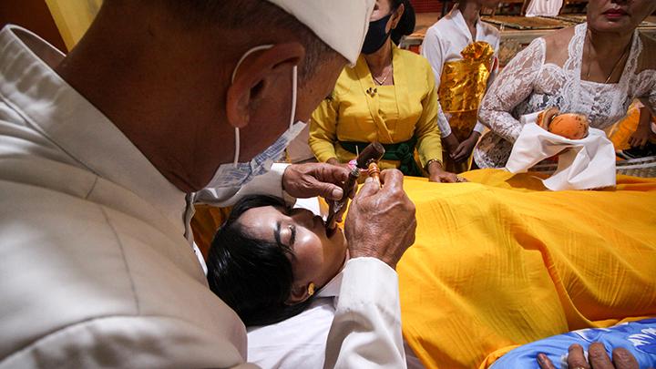 Kegiatan Acara Dari Budaya Upacara Adat