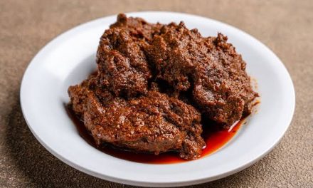 Masakan Dari Minangkabau Sebuah Daging Rendang