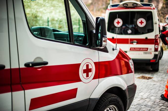 Kendaraan Khusus Ambulance Pada Keadaan Darurat