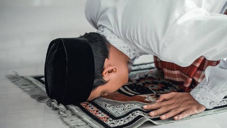 Sebuah Keutamaan Ibadah Sholat Dalam Agama Islam
